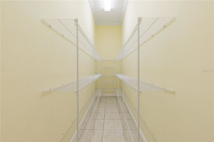 Image No.21-5 Bed House for sale