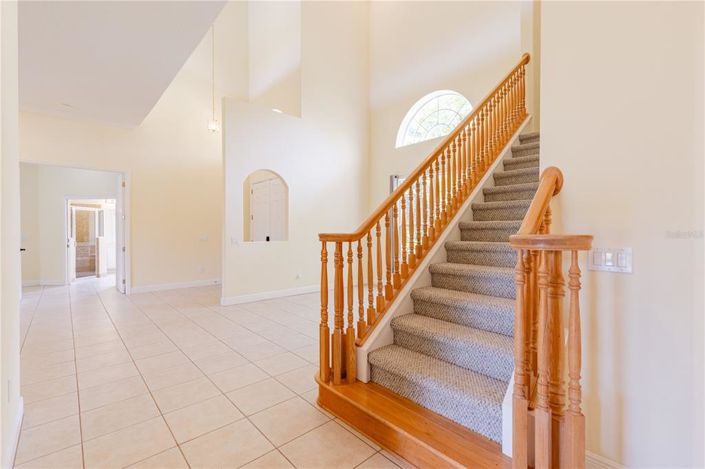 Image No.32-5 Bed House for sale