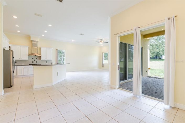 Image No.33-5 Bed House for sale