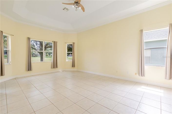 Image No.55-5 Bed House for sale