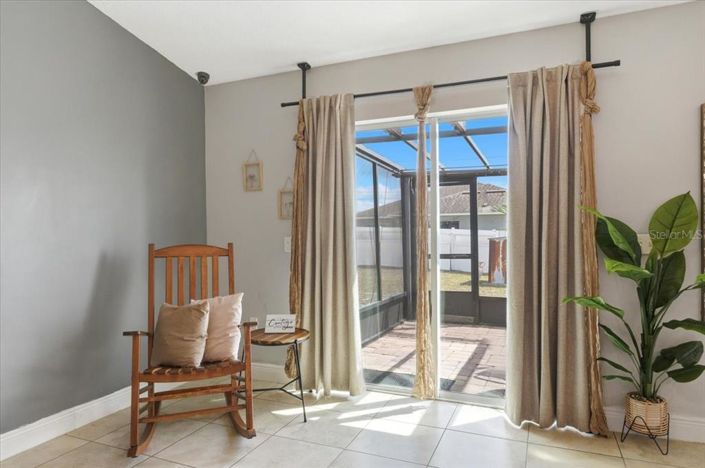Image No.14-3 Bed House for sale