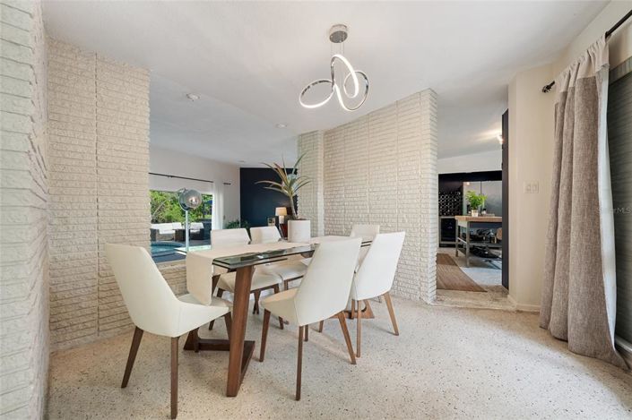 Image No.9-3 Bed House for sale