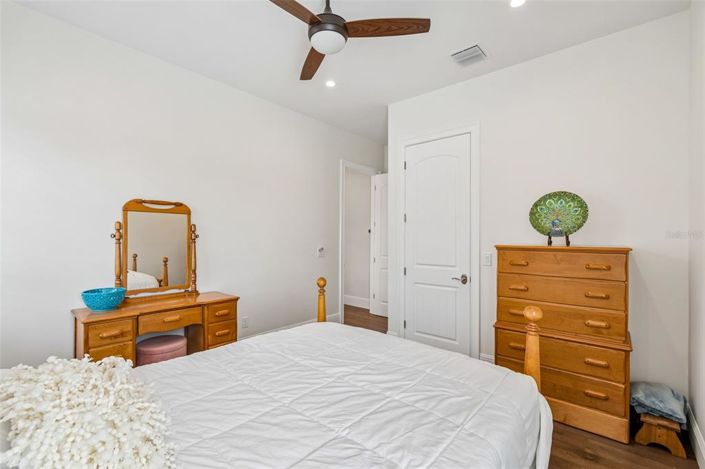 Image No.49-4 Bed House for sale