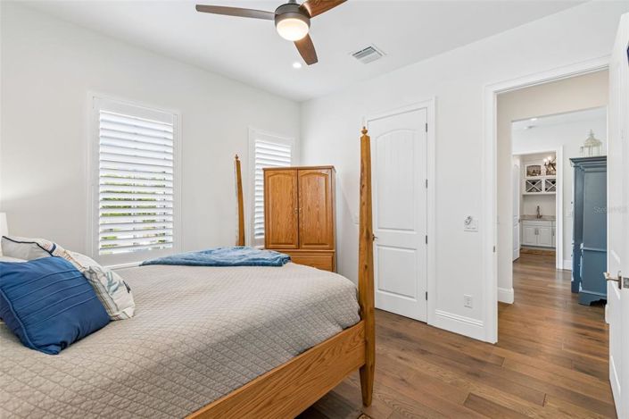 Image No.54-4 Bed House for sale