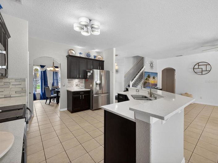Image No.18-5 Bed House for sale
