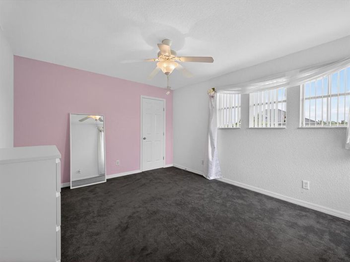 Image No.33-5 Bed House for sale