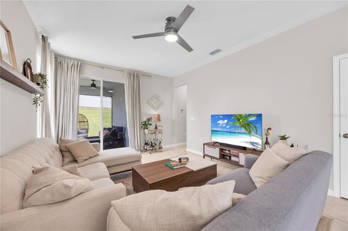 Image No.15-4 Bed House for sale