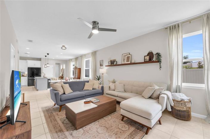 Image No.16-4 Bed House for sale