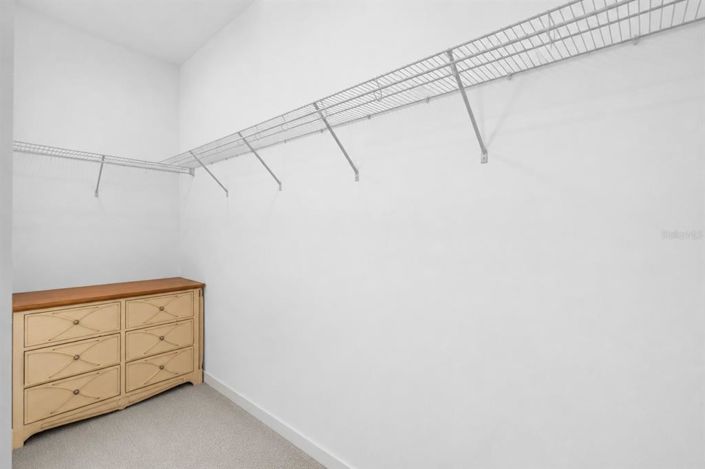 Image No.23-4 Bed House for sale