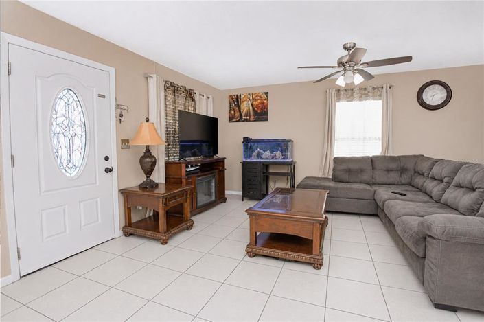 Image No.4-3 Bed House for sale