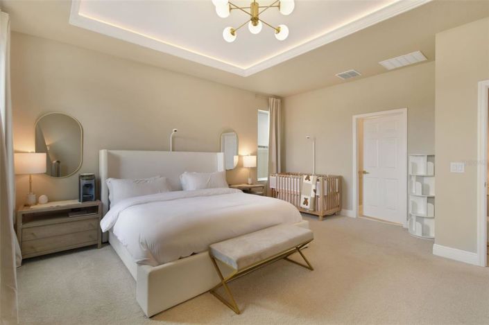 Image No.32-5 Bed House for sale