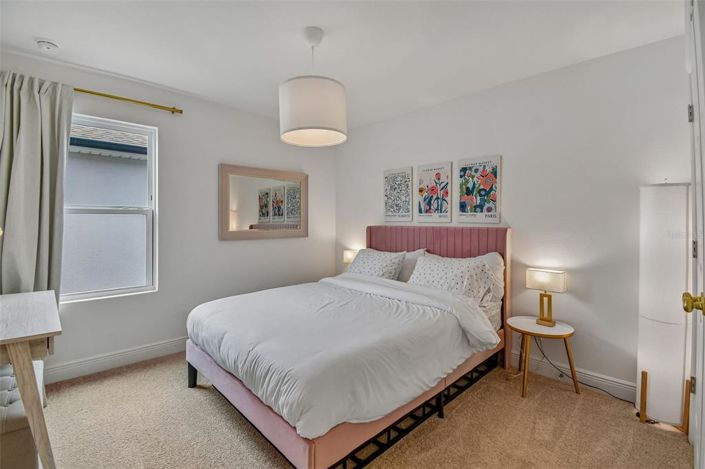 Image No.45-5 Bed House for sale