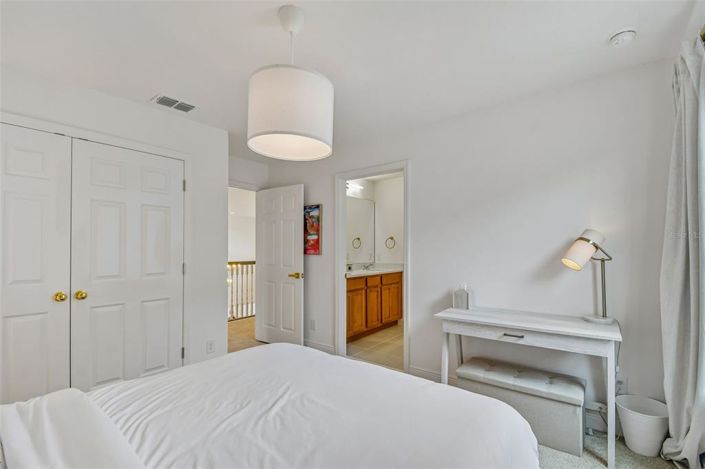 Image No.47-5 Bed House for sale
