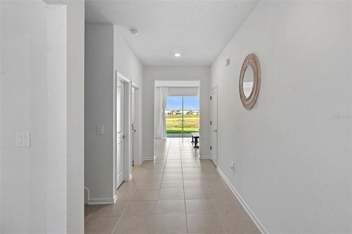 Image No.12-4 Bed House for sale