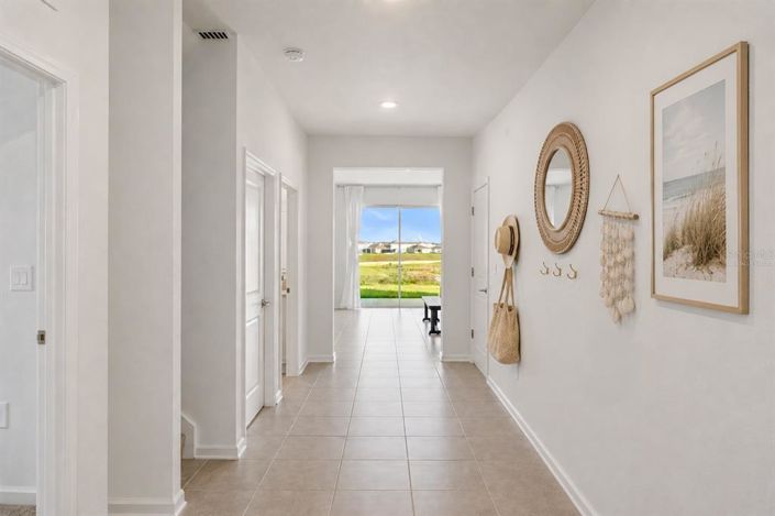 Image No.13-4 Bed House for sale