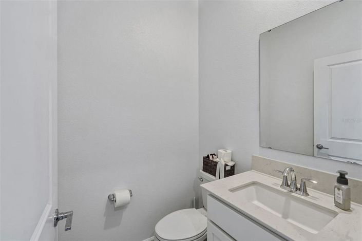 Image No.17-4 Bed House for sale