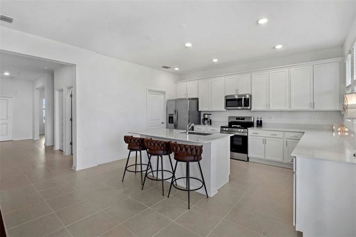 Image No.19-4 Bed House for sale
