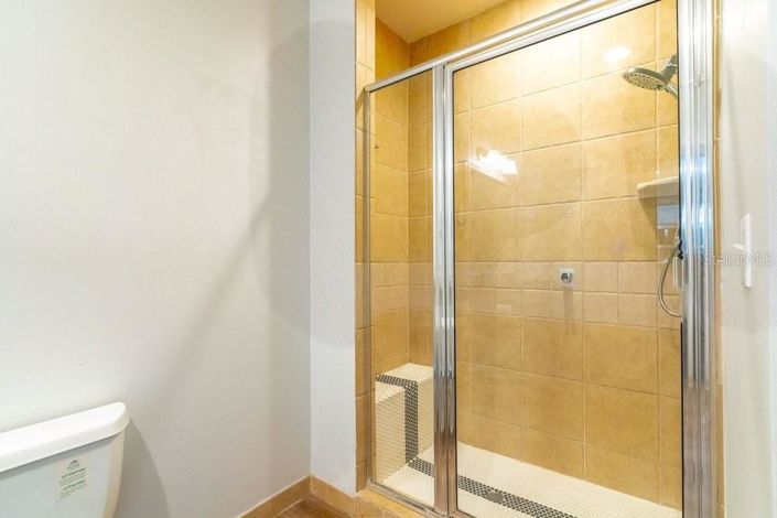 Image No.20-1 Bed Apartment for sale