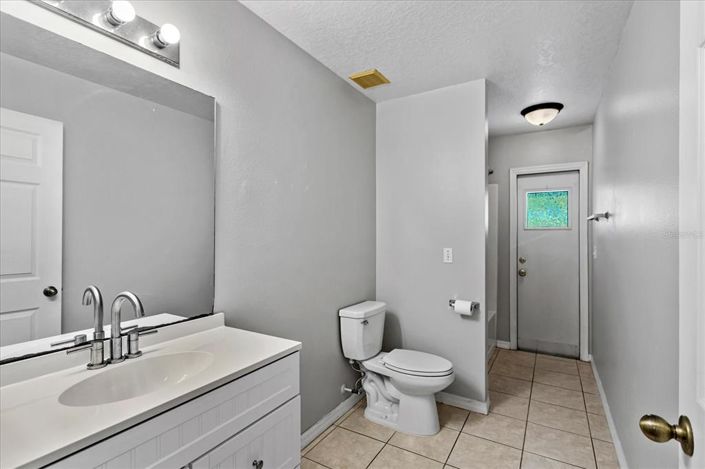 Image No.23-4 Bed House for sale