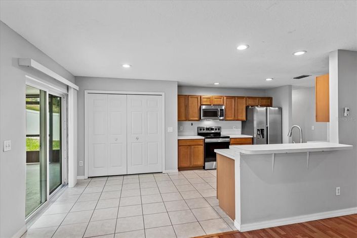 Image No.9-4 Bed House for sale