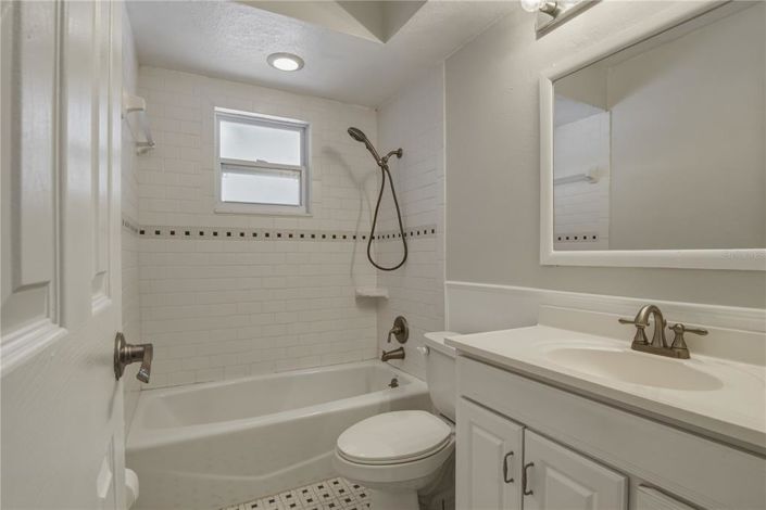 Image No.36-3 Bed House for sale