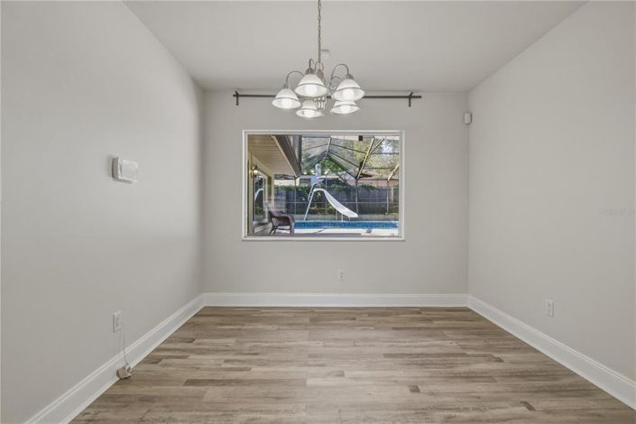 Image No.6-3 Bed House for sale