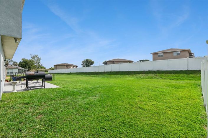 Image No.46-5 Bed House for sale