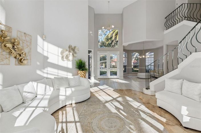 Image No.3-4 Bed House for sale
