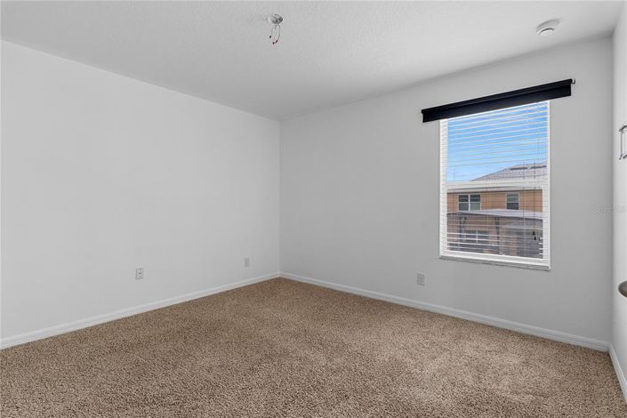 Image No.27-4 Bed House for sale