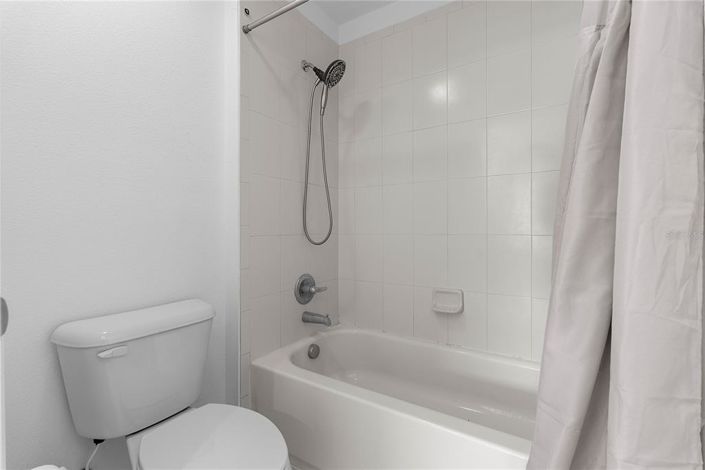 Image No.30-4 Bed House for sale