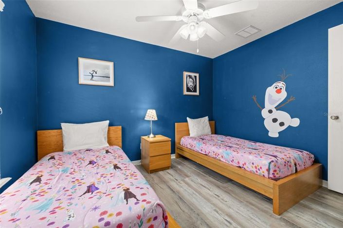 Image No.25-5 Bed House for sale