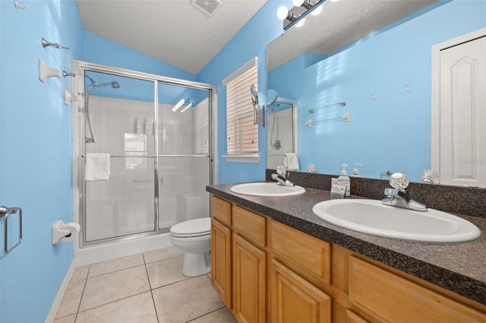 Image No.34-5 Bed House for sale