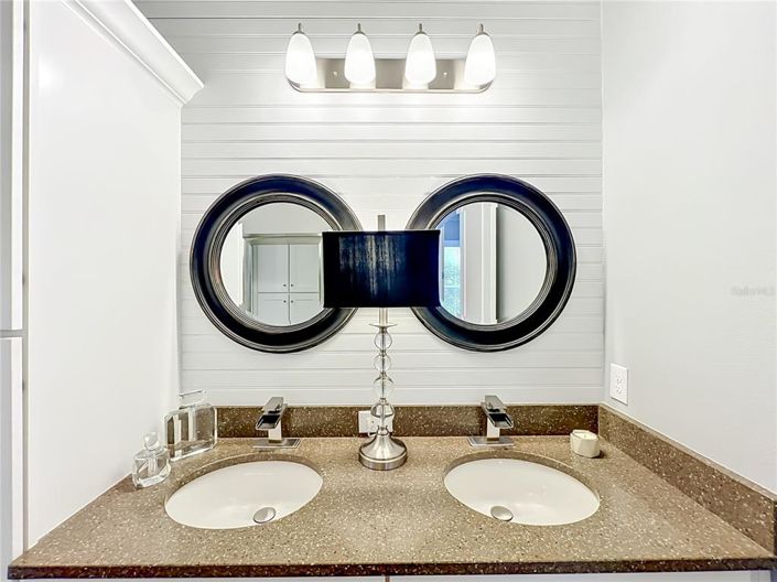 Image No.44-4 Bed House for sale