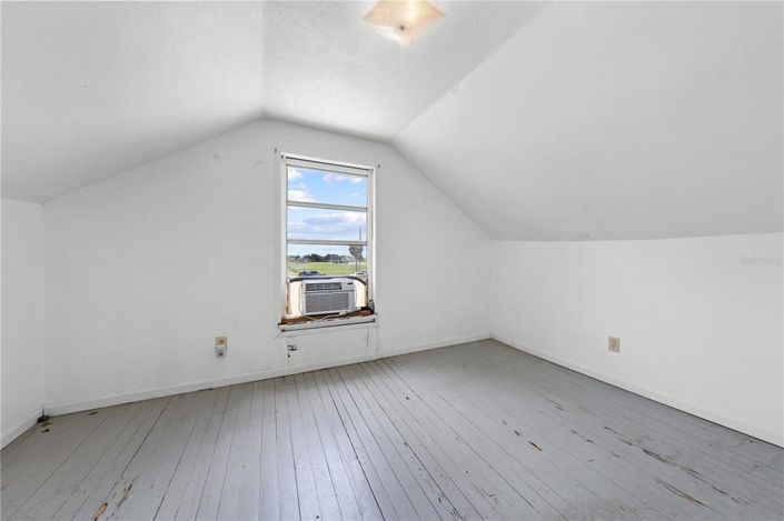 Image No.36-3 Bed House for sale