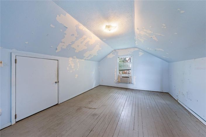 Image No.39-3 Bed House for sale
