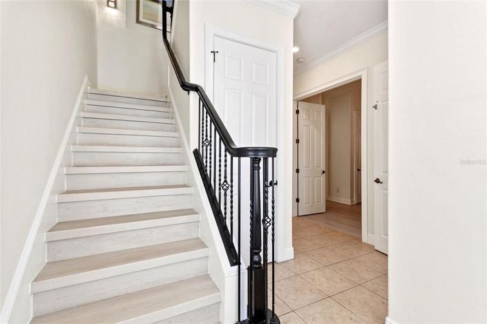 Image No.11-5 Bed House for sale