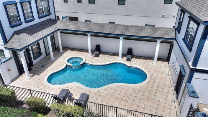 Image No.2-5 Bed House for sale
