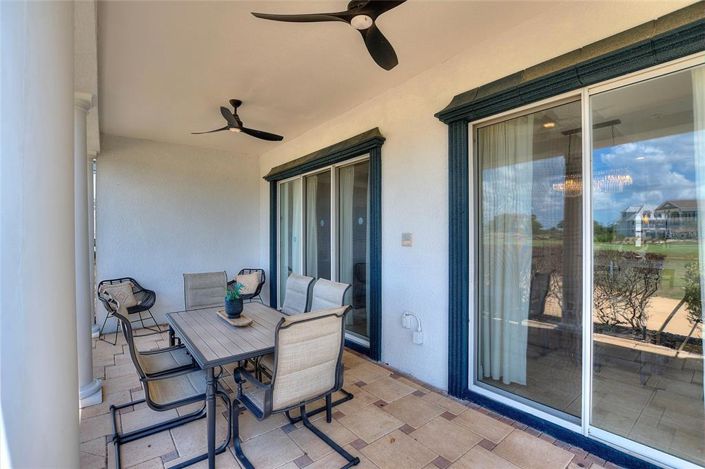 Image No.51-5 Bed House for sale