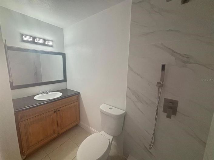 Image No.21-2 Bed Apartment for sale