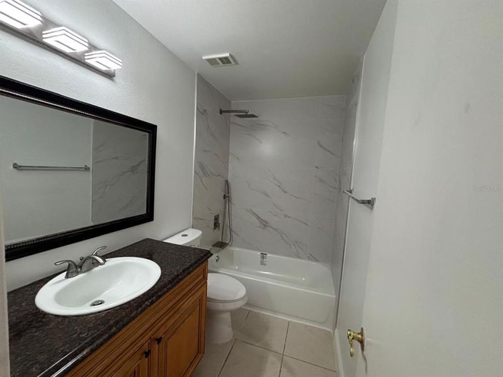 Image No.31-2 Bed Apartment for sale