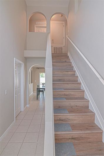 Image No.30-4 Bed House for sale