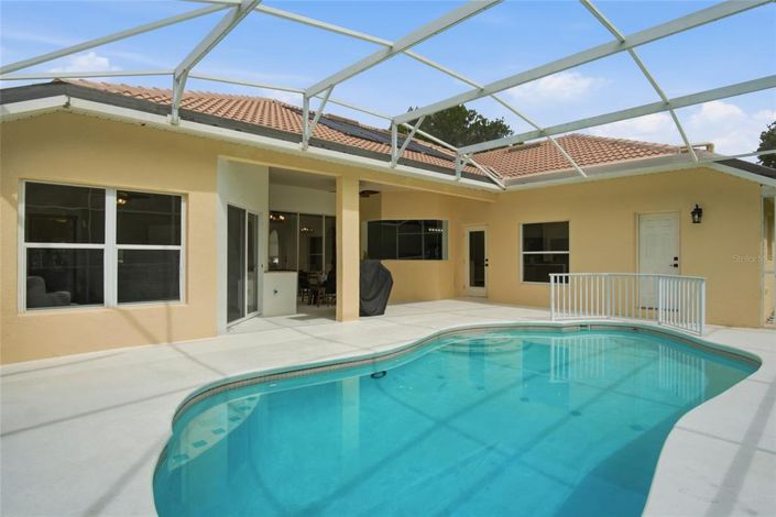 Image No.40-4 Bed House for sale