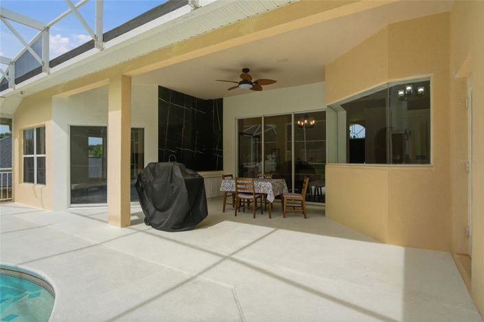 Image No.41-4 Bed House for sale