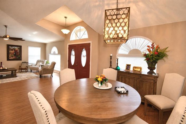 Image No.12-3 Bed House for sale