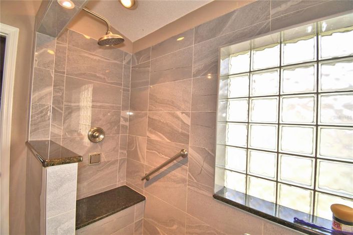Image No.26-3 Bed House for sale