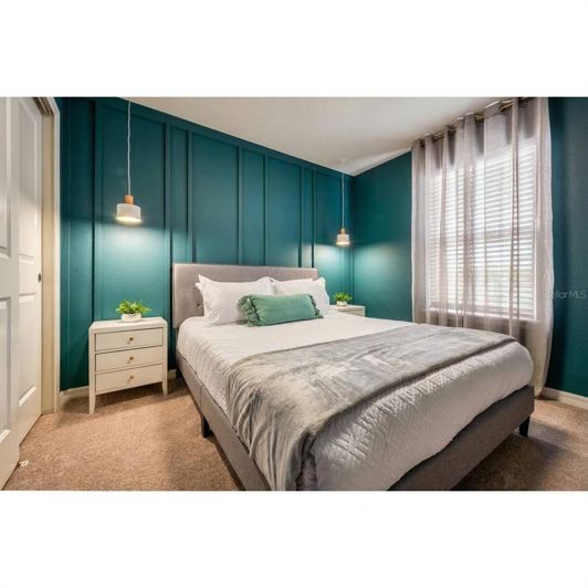 Image No.16-5 Bed Townhouse for sale
