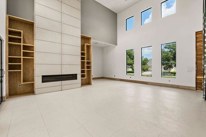 Image No.26-4 Bed House for sale