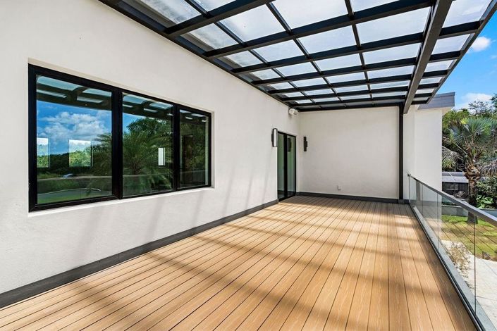 Image No.30-4 Bed House for sale
