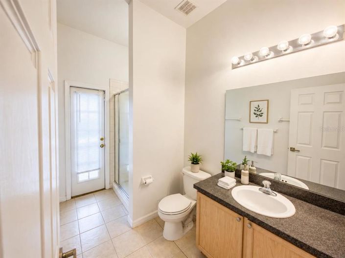Image No.22-5 Bed House for sale