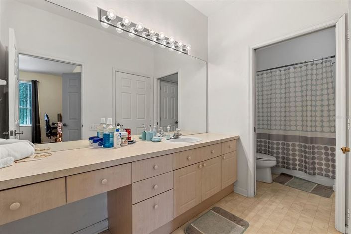 Image No.15-3 Bed Apartment for sale